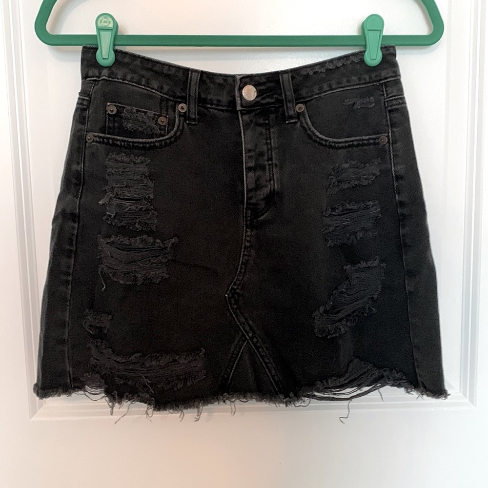 Black Denim Mini Skirt - Size 2 long